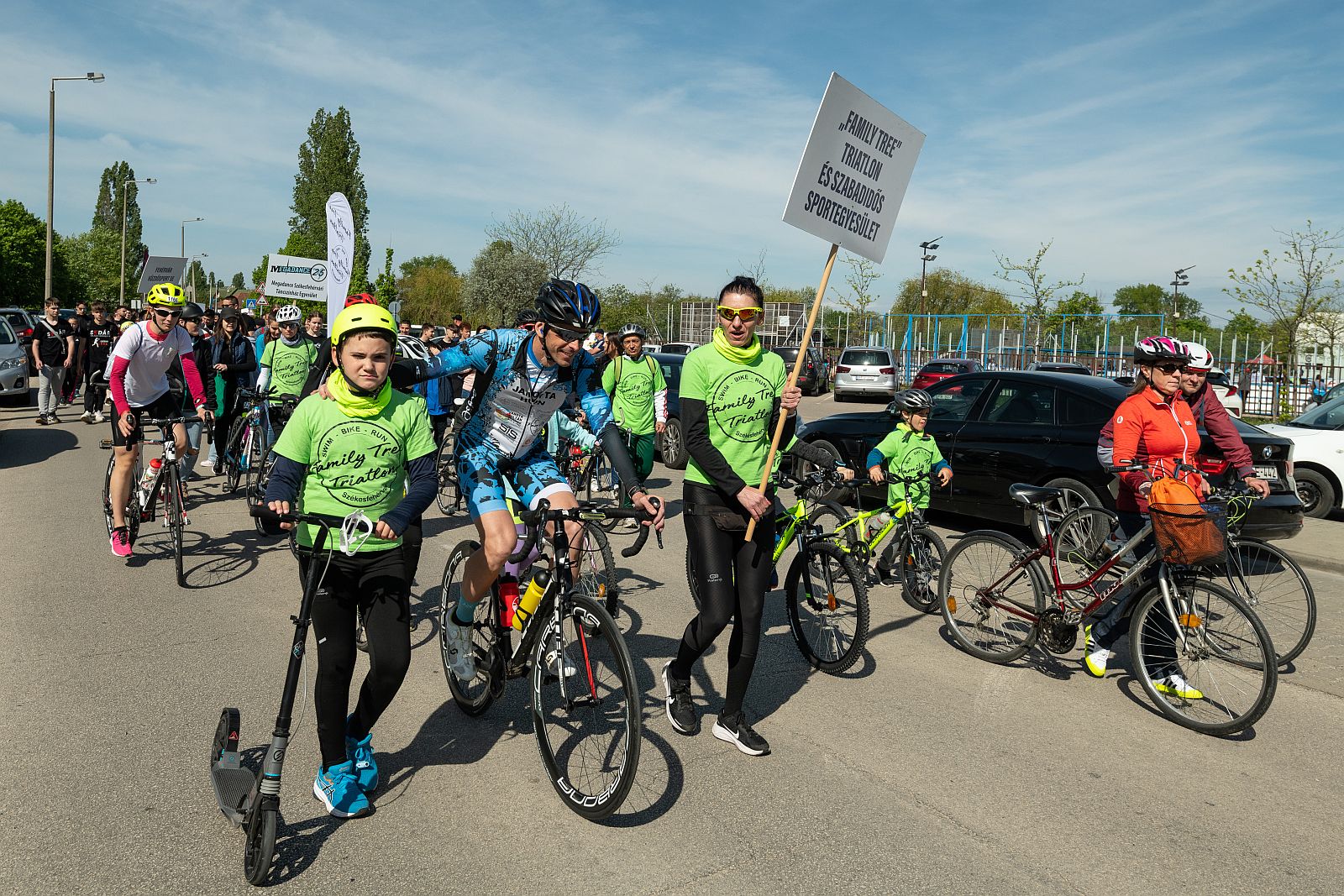 Programok május 1-jén - sportmajális a Bregyóban, születésnapi kavalkád a Sóstón